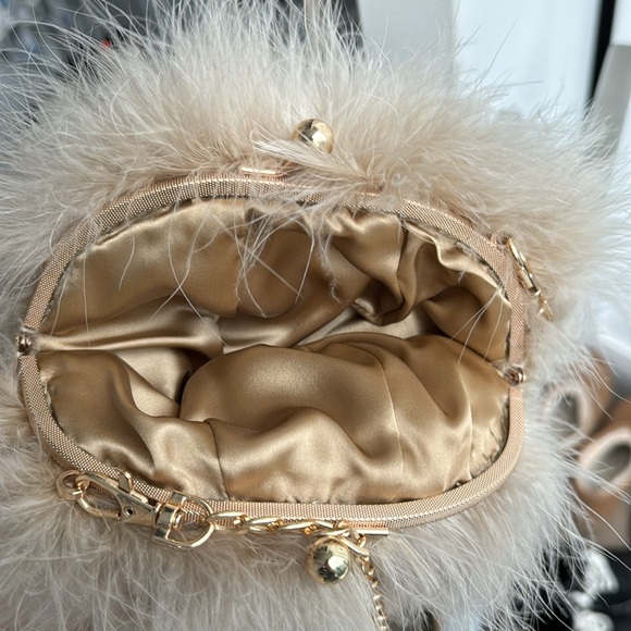 Feather evening bag - Picture 3 of 5